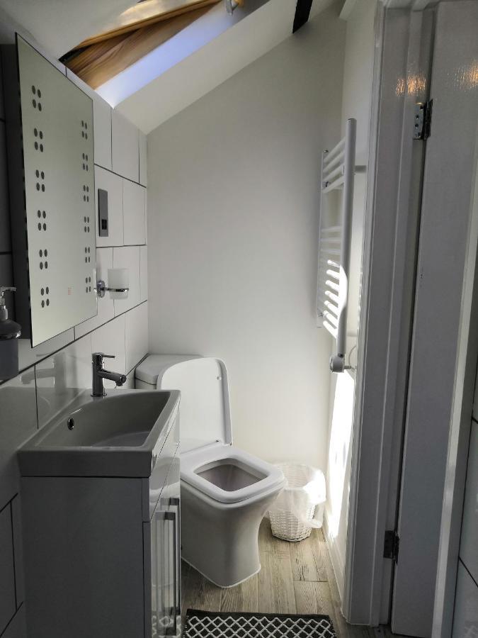 Captivating Isolde Cottage With Pool Near St Ives Camborne Buitenkant foto